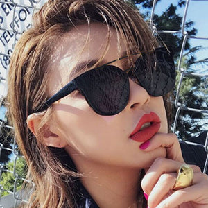 Sunglasses for women's Anti-glare Driving Outdoor sports polarized Round frame glasses Fashion Retro  Black Glasses Shading